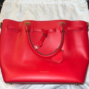 Beautiful Michael Kors Tote